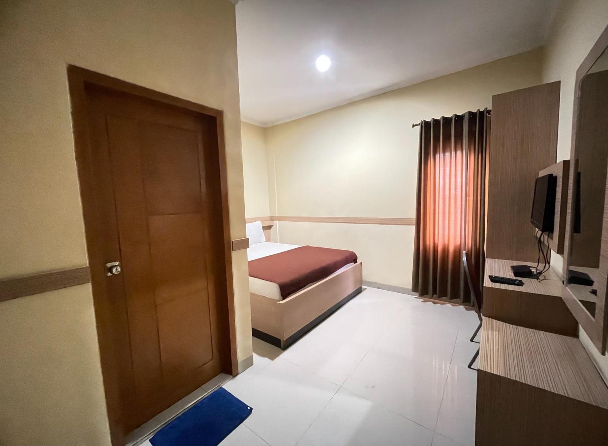 Hotel Cemara Hijau Bandung Exterior foto
