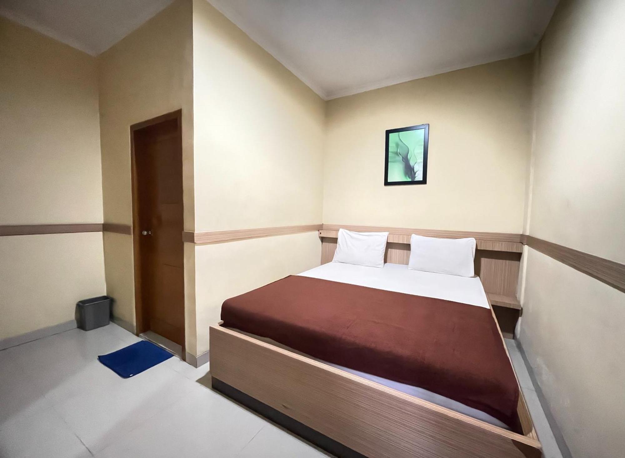 Hotel Cemara Hijau Bandung Exterior foto