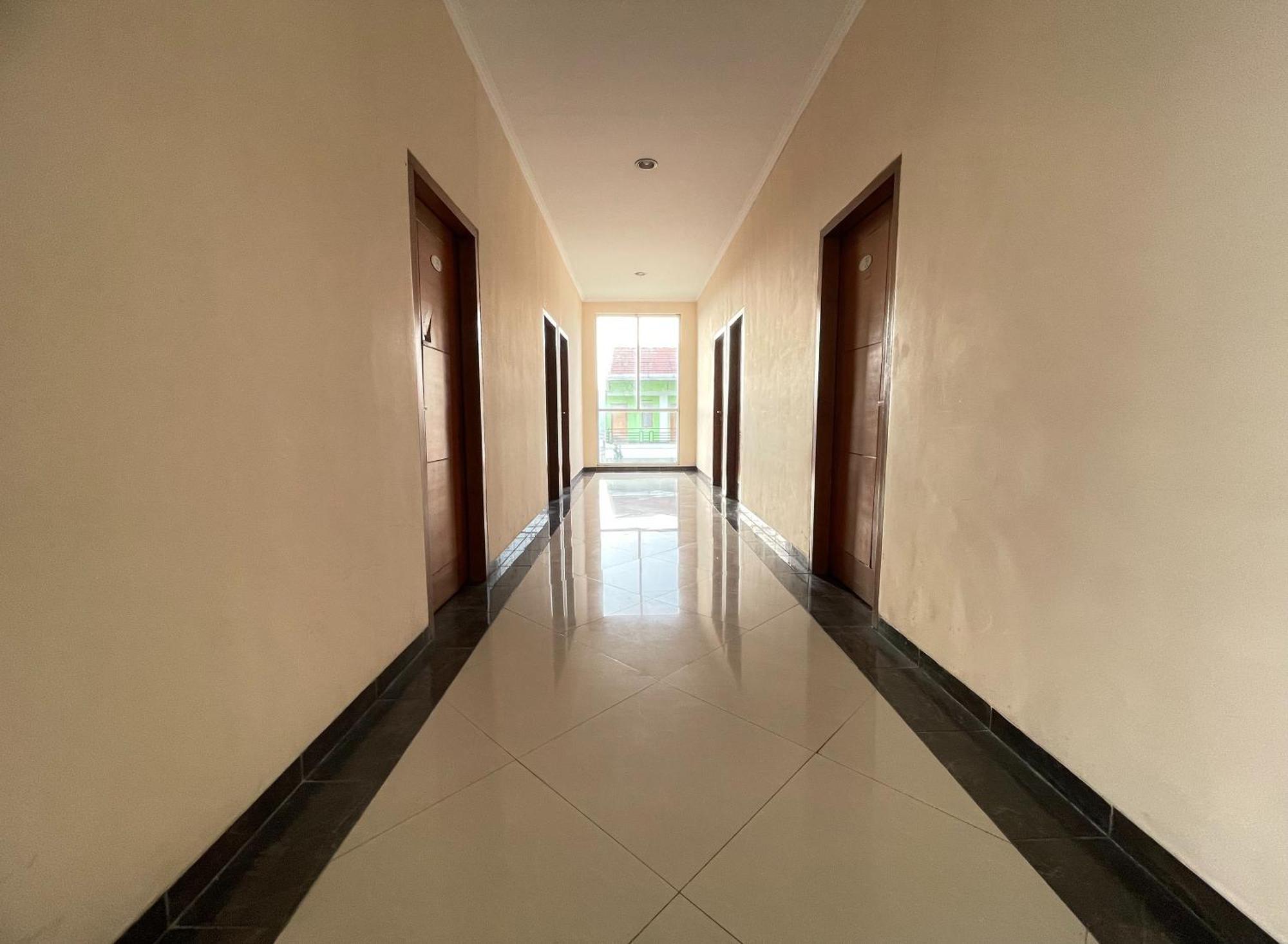Hotel Cemara Hijau Bandung Exterior foto